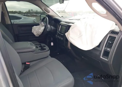 2018 Ram 1500 Tradesman 4X2 5'7 Box z USA, uszkodzony, nr VIN 1C6RR6KG1JS104794